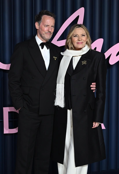 Ким Кэтролл со своим избранником Расселом Томасом | www.starhit.ru