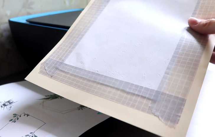 Как самому сделать бумагу из бумаги (видео)