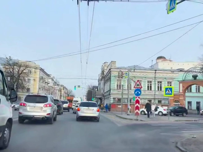 О ДТП сообщали ярославские автомобилисты | Источник: Подслушано у водителей | Ярославль / Vk.com