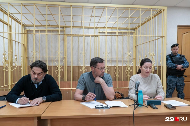 У Николая Серебренникова три защитника | Источник: Кристина Полевая