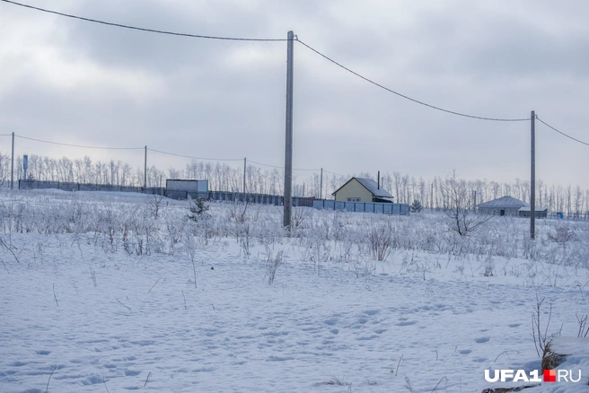 Предположительно, здесь продаются участки | Источник: Булат Салихов / UFA1.RU