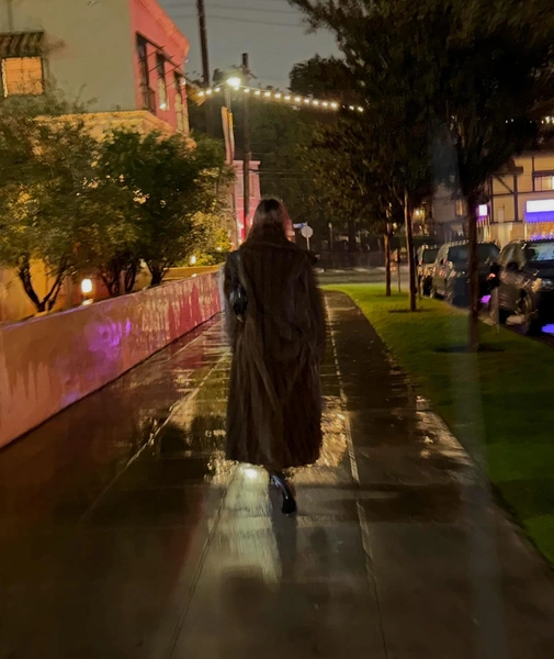 Источник: @realbarbarapalvin