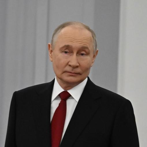 Очереди на заправках и ограничения на продажу: Владимир Путин прокомментировал ситуацию с бензином сегодня