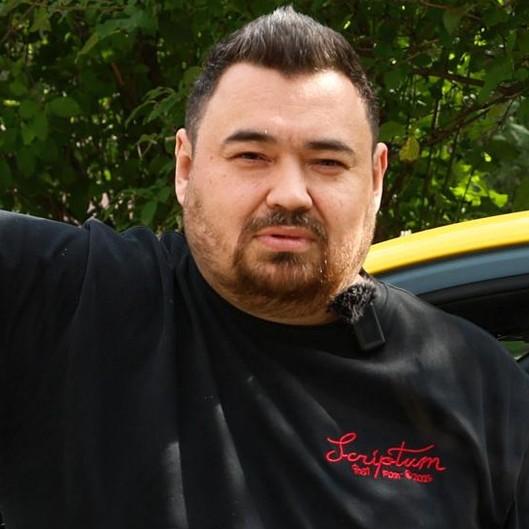 <p>Булат Бигаев </p>
