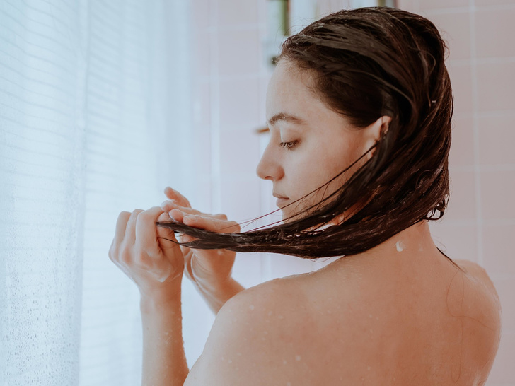 До или после мытья: как правильно пользоваться кондиционером для волос