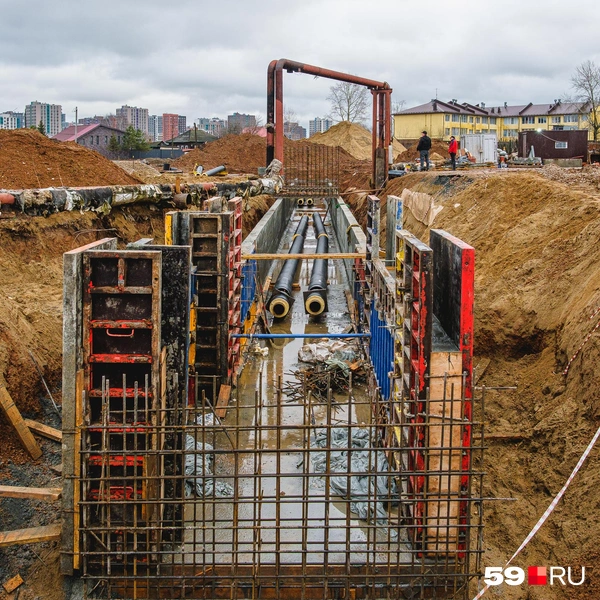 Для подземных коммуникаций строят лоток | Источник: Тимофей Калмаков / 59.RU