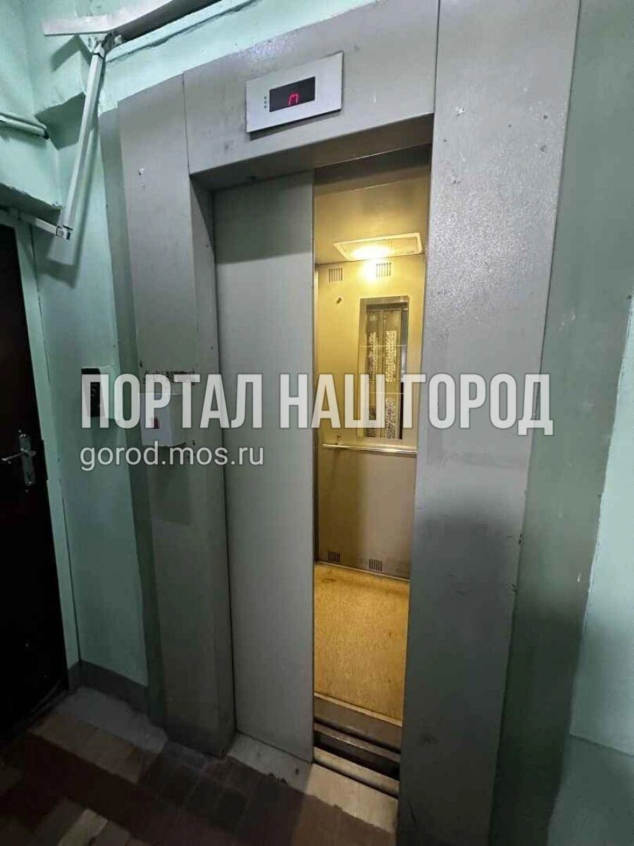 Лифт застревает между этажами | Источник: gorod.mos.ru