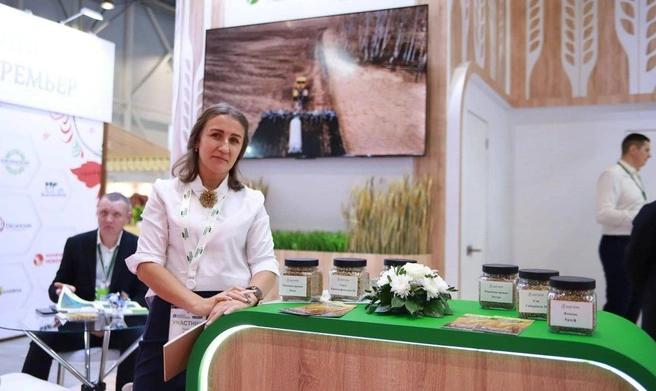 Экспонентами выставки стали более 350 компаний из регионов России, а также Белоруссии и Китая | Источник: Nso.ru