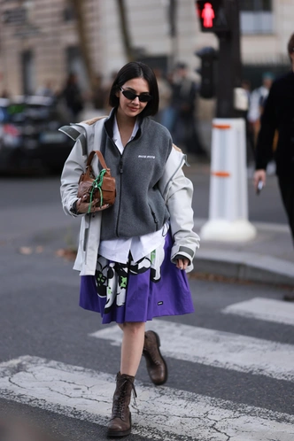 Флисовые толстовки: где искать и как носить новый тренд из спортивного гардероба