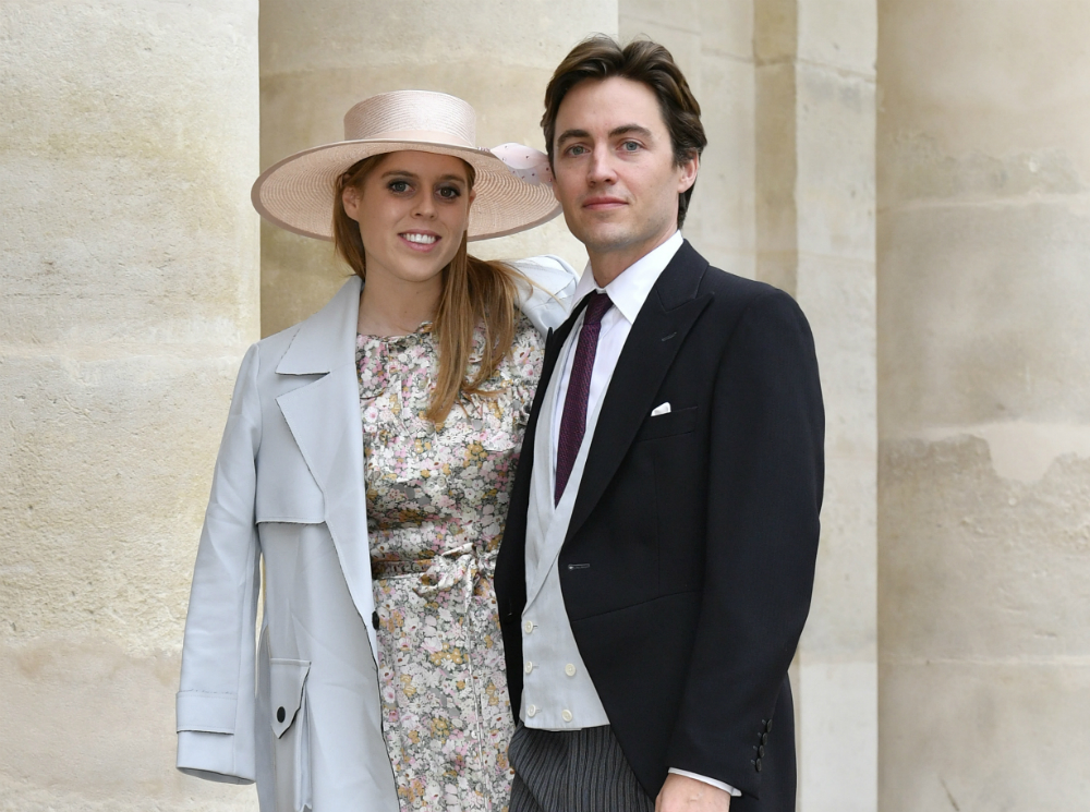 Особый вишлист: что принцесса Беатрис и ее жених попросили подарить им на свадьбу | marieclaire.ru