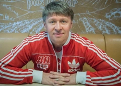 «Уральские пельмени» вновь обвинили экс-продюсера в воровстве