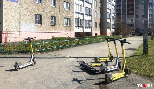 Тот же микрорайон | Источник: читатель 74.RU