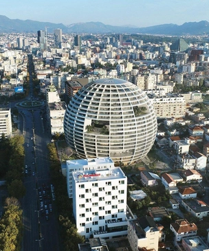 Голландская студия MVRDV построит спортивную арену в виде сферы в Тиране