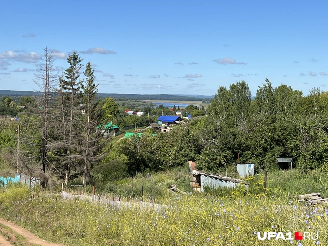 Вдали видна река Белая | Источник: Андрей Бирюков / UFA1.RU