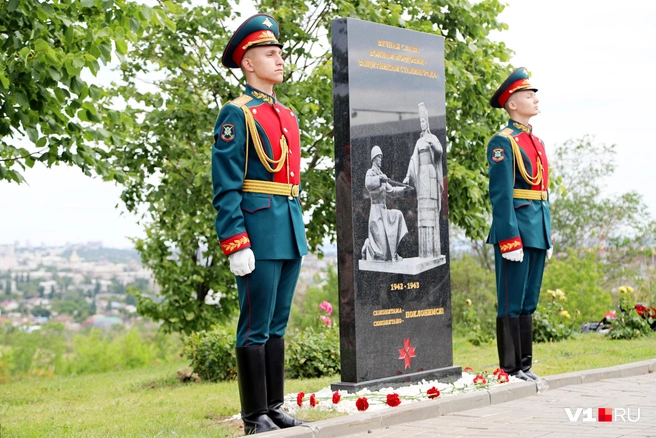 Памяник открыли 28 июня на Мамаевом кургане | Источник: Константин Завриков / V1.RU