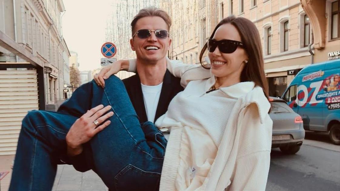 Дмитрию Тарасову&nbsp;&mdash; 39: Костенко подарила мастер-класс по созданию парфюма, дети&nbsp;&mdash; шарики