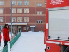 Пожар в школе Красноярска: перед нападением ученица выбирала жертву с помощью опроса в соцсетях
