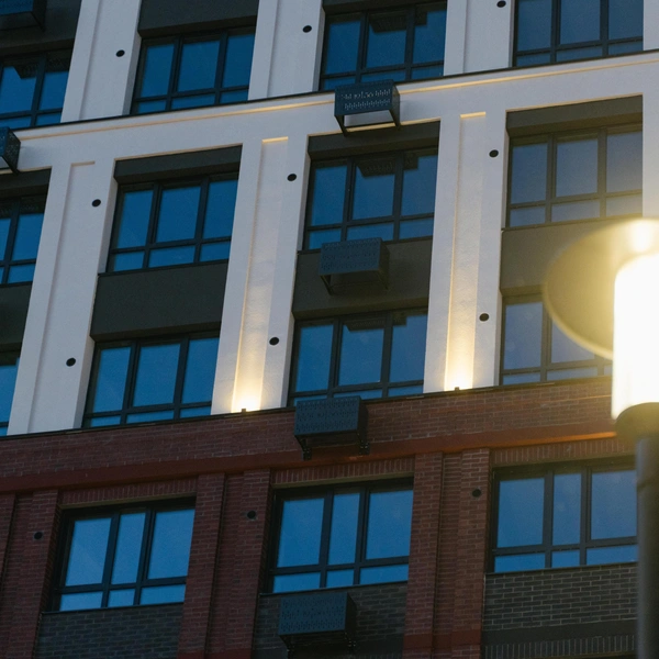 Новый квартал аккуратно вписался в существующую застройку района, обжитого поколениями | Источник: СЗ «Телецентр»