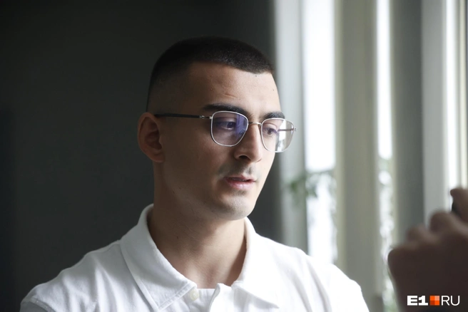 В суд приехали представители диаспоры | Источник: Владислав Лоншаков / E1.RU
