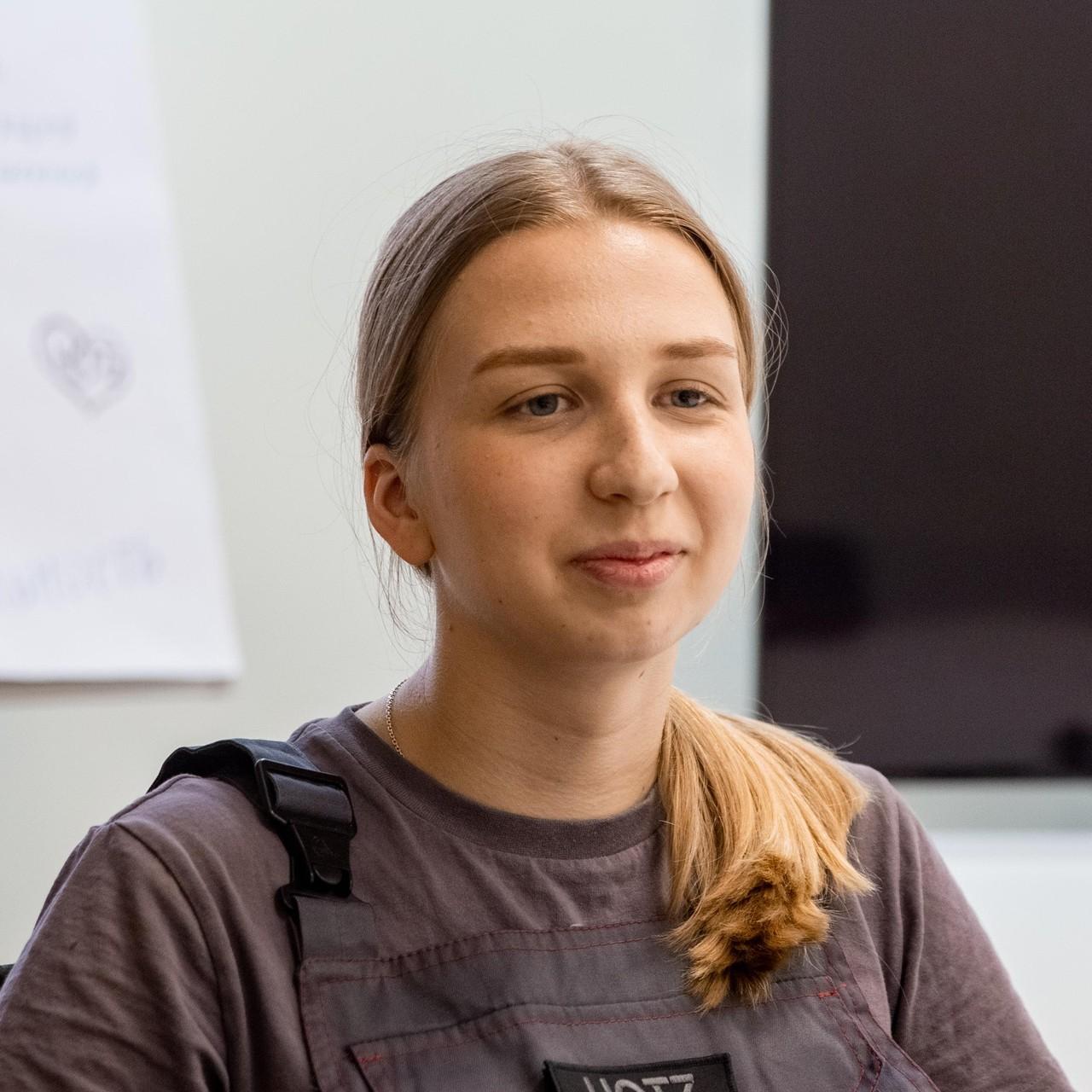 <p>Арина Шевчук</p>