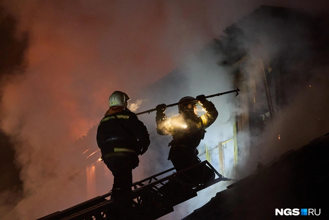 Пожар унёс жизни пяти человек | Источник: Александр Ощепков / NGS.RU