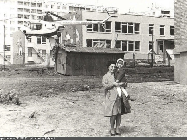 Снимок мая 1981 года: время сразу после открытия детского сада | Источник: Александр Аристов / pastvu.com