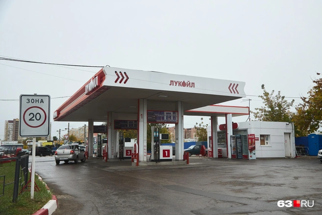 «Лукойл»&nbsp;— один из крупнейших поставщиков нефтепродуктов в России | Источник: Роман Данилкин / 63.RU