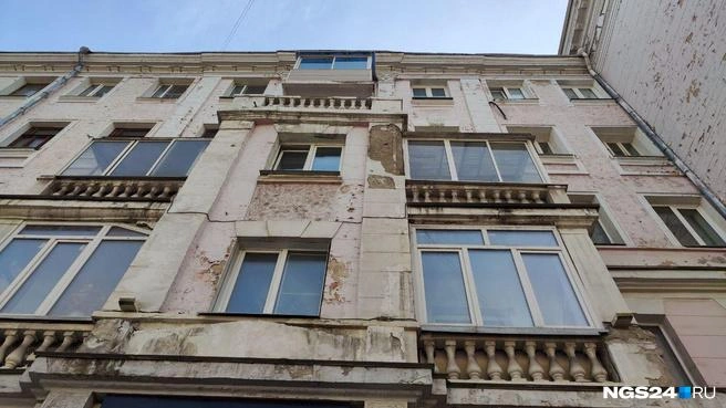 И снова центральные улицы города удивляют | Источник: Полина Бородкина / NGS24.RU