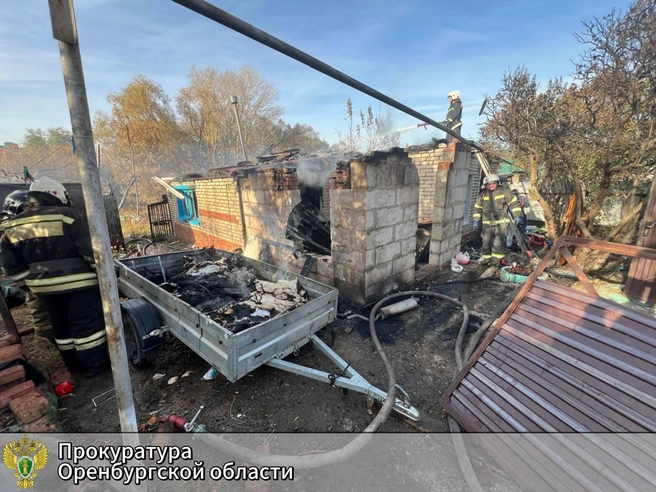 Всё, что осталось от дома | Источник: прокуратура Оренбургской области