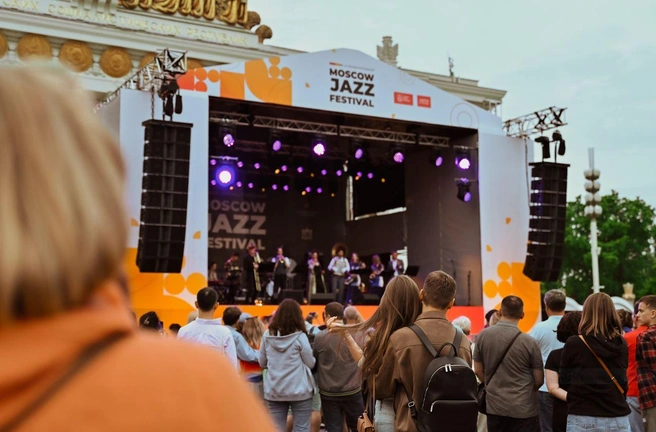 На открытии представят программу про Утесова, а на закрытии&nbsp;— спектакль «Слово о полку Игореве» | Источник: Московский джазовый фестиваль