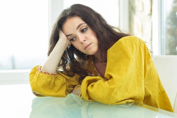 «Мне 36, живу в браке без любви. Мечтаю развестись, но боюсь, что сын не поймет»