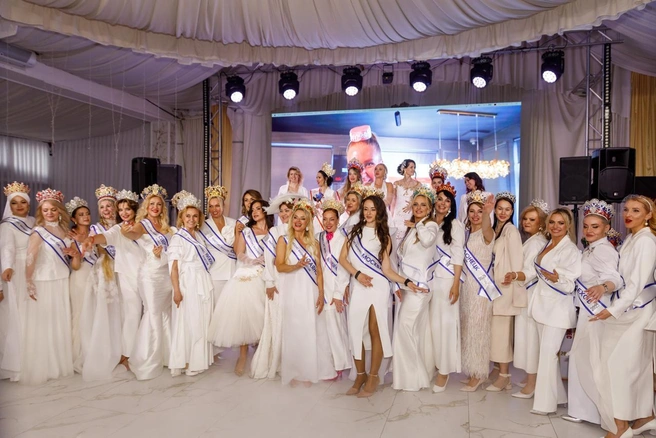 Участницы конкурса «Мисс и Миссис Бизнес Россия 2025» | Источник: Svetlova Group