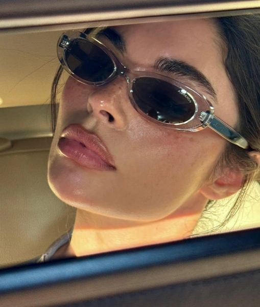 Источник: @aishapotter