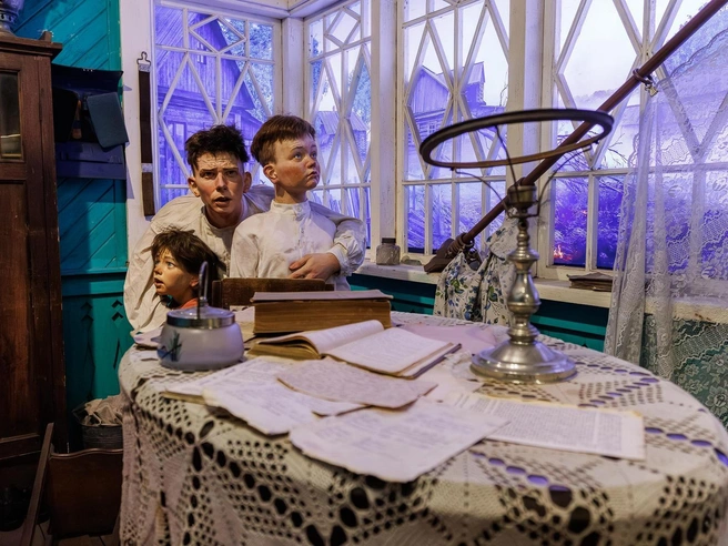 Настолько реалистично, что кажется, будто перед тобой реальные люди | Источник: Алексей Волхонский / V1.RU