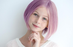 Чем покрасить волосы маленькой дочери: 5 безопасных вариантов