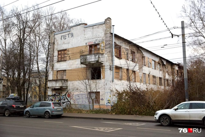 Трехэтажку в центре Ярославля будут сносить | Источник: Кирилл Поверинов / 76.RU