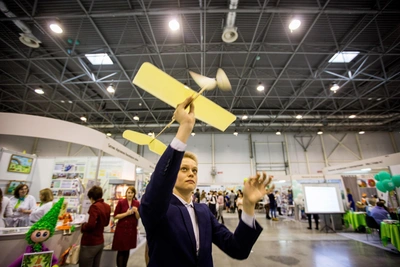 Ученых просят согласовывать поездки в недружественные государства