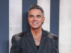 Робби Уильямс теряет зрение из-за уколов для похудения: «Вижу размыто. С каждым днем становится хуже»