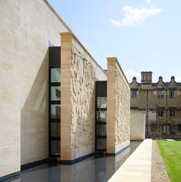 В Оксфорде обновили колледж Св.Иоанна — смотрим, что получилось!