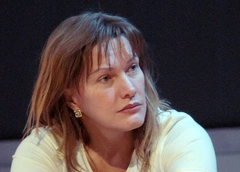 Перенесшая инсульт Елена Проклова: «Сегодня впервые смогла пообедать сидя»