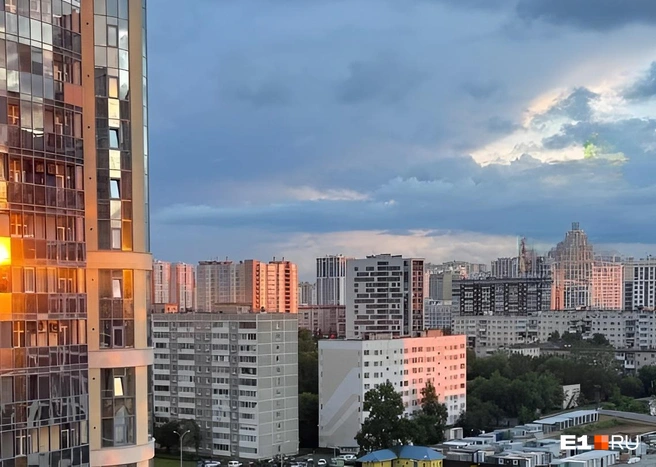 В прошлом году из-за этого шпиля едва не разгорелся скандал | Источник: читательница E1.RU Елена
