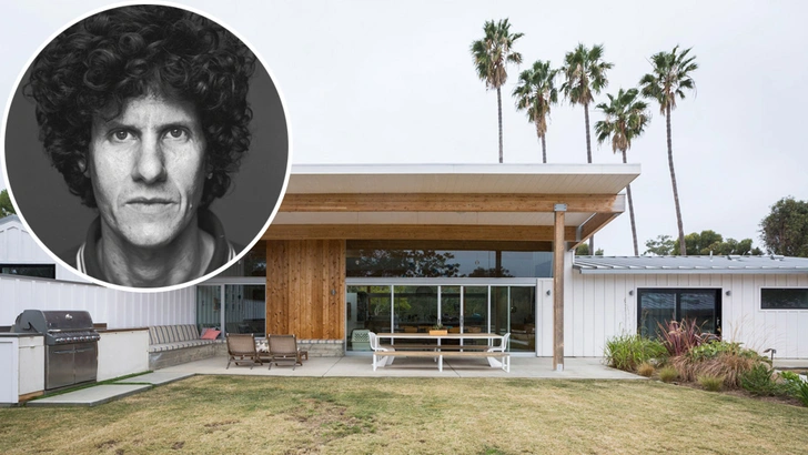 Beastie Boys Malibu Beach House | Источник: Laure Joliet