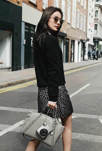 Ян Ми в кампании Michael Kors The Walk