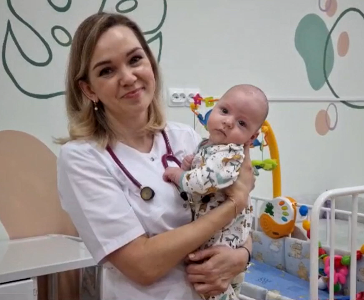В 42 года умерла врач-педиатр из Архангельска: она лечила малышей, оставшихся без родителей