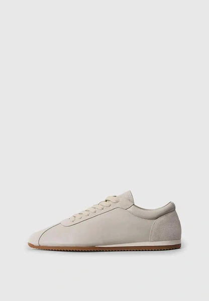 10 самых модных пар обуви на весну-лето 2026 года 10 самых модных пар обуви на весну-лето 2026 года