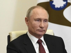 Владимир Путин исполнил мечту 9-летнего мальчика, победившего лейкоз – видео