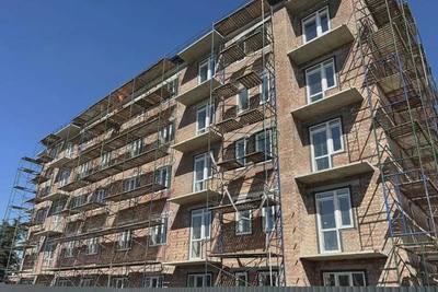 Завершается отделка новостройки в Волновахе