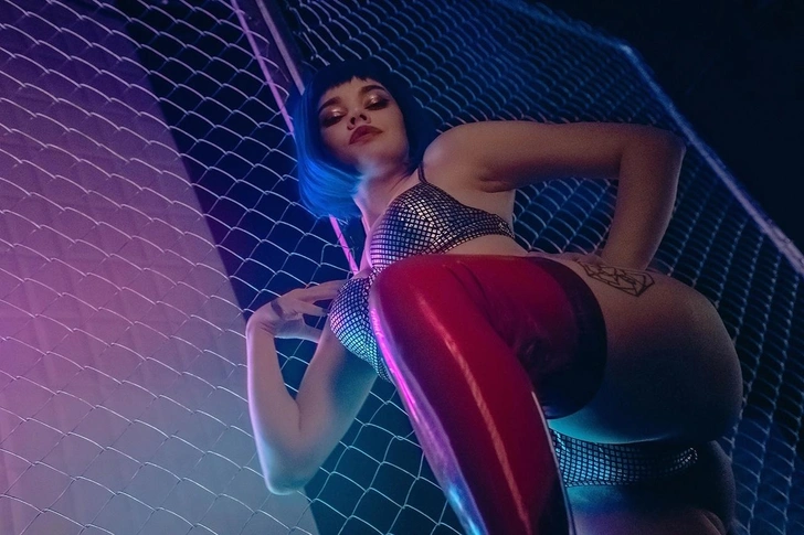 Жайылған есектердің суреттері Порнодағы ұсқынсыз балапандар