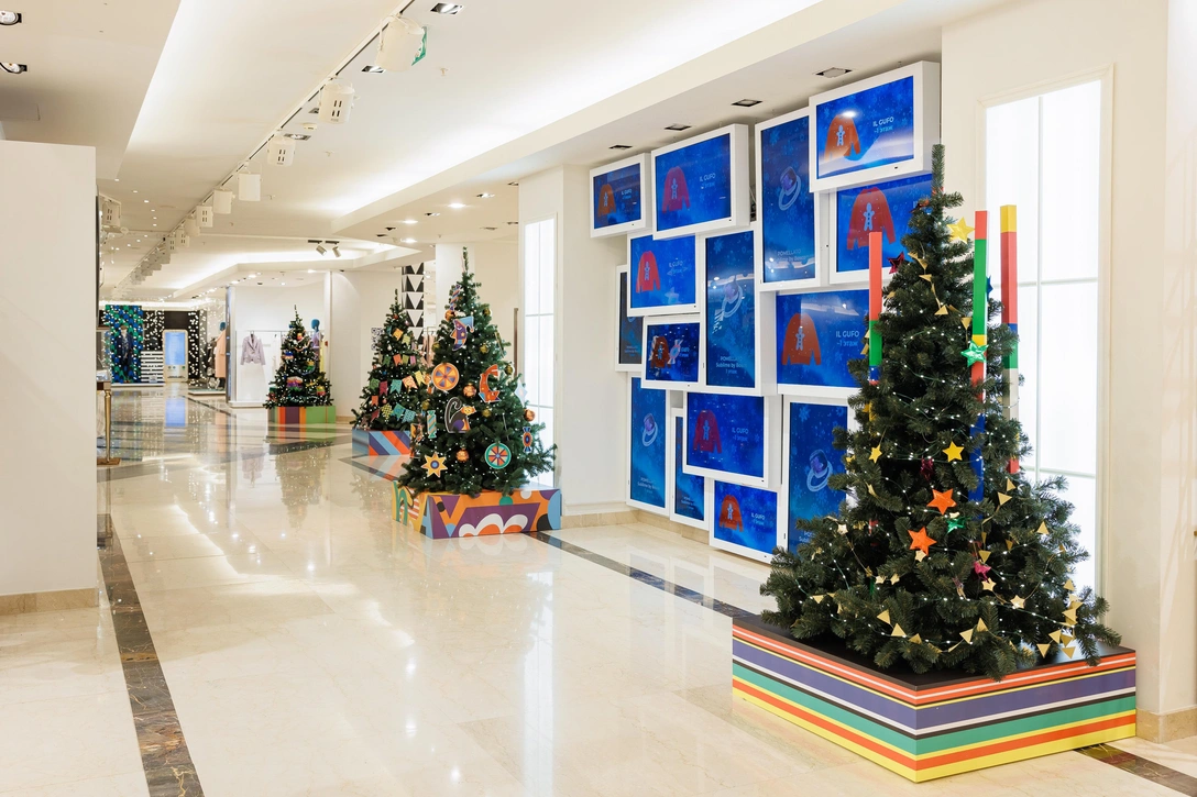 Ульяна Рыбалко. «Зима в мегаполисе». Изначально проект рассказывал о хрущевках в спальных районах города, но, оказалось, что его технически сложно реализовать. Тогда Ульяна изменила замысле, и, в итоге, получилась праздничная история о Москве-сити.  | Источник: архивы пресс-служб