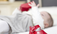 Первая обувь для малыша: как правильно выбрать «башмачки» на первые шаги?